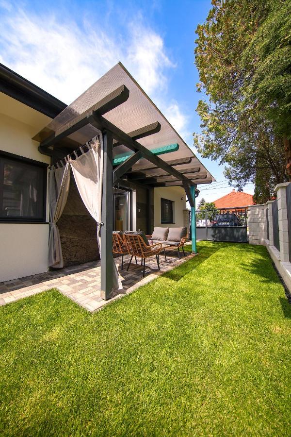 Hori Homes Apartman Siofok Luaran gambar