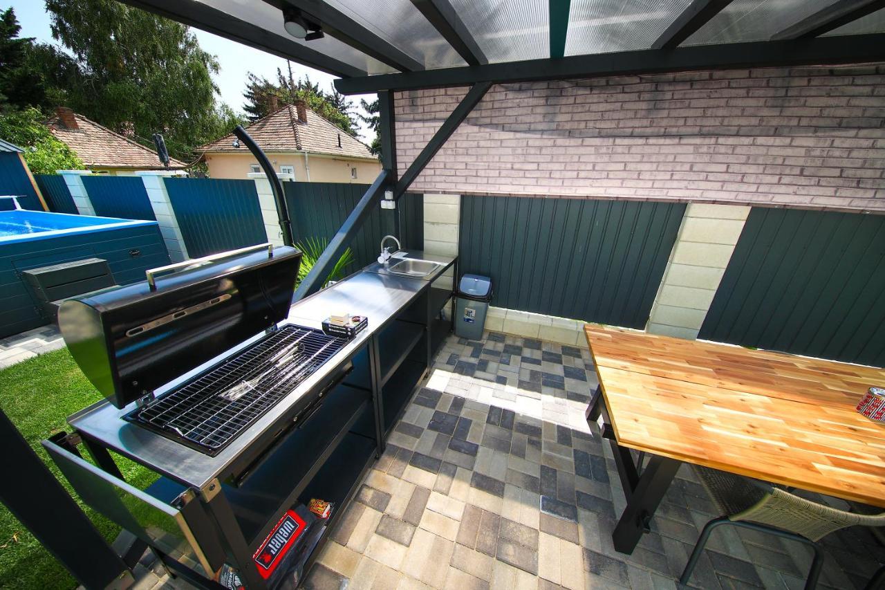 Hori Homes Apartman Siofok Luaran gambar