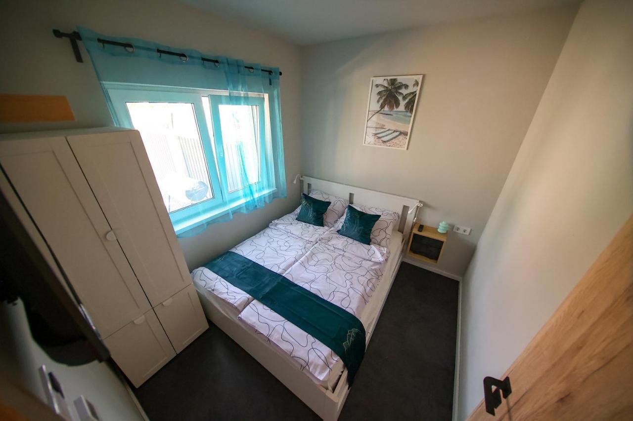 Hori Homes Apartman Siofok Luaran gambar